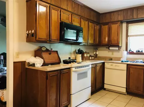 2808 Ridgeland Dr, Jackson, MS 39212 photo 2