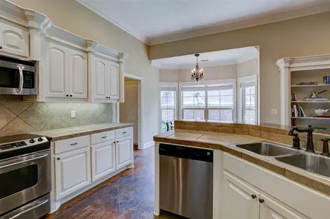 565 Turtle Ln, Brandon, MS 39047 photo 13