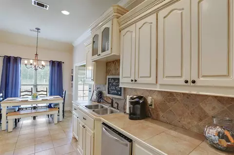 530 Will Dr, Brandon, MS 39047 photo 9
