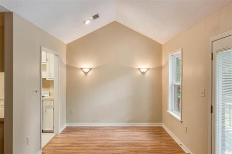 246 Maplewood Dr, Madison, MS 39110 photo 7