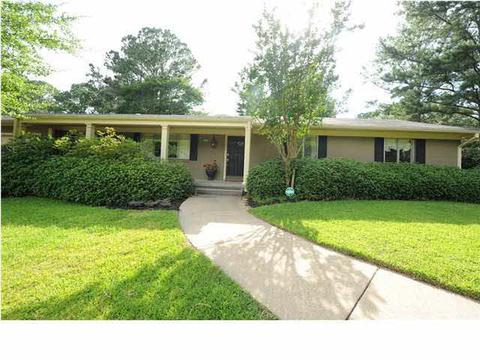 4665 Hazelwood Dr, Jackson, MS 39211 photo 1
