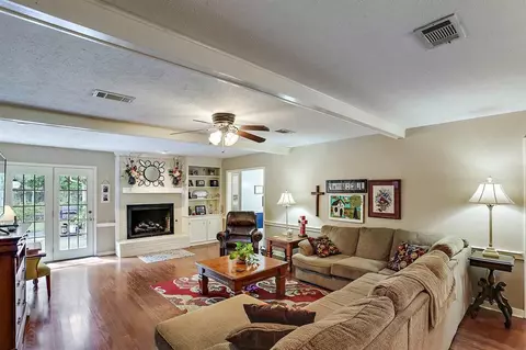 143 Forest Ridge Dr, Brandon, MS 39042 photo 4
