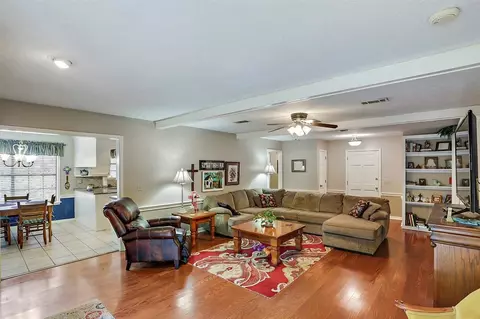 143 Forest Ridge Dr, Brandon, MS 39042 photo 5