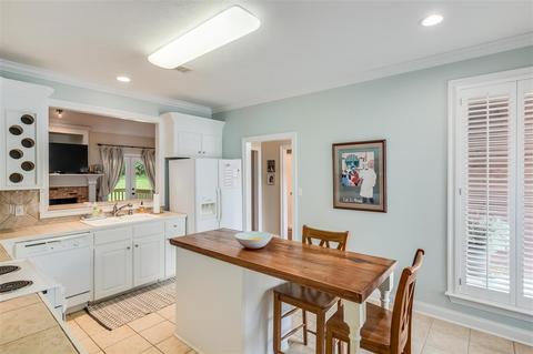 924 Bent Willow Cmns, Brandon, MS 39047 photo 9