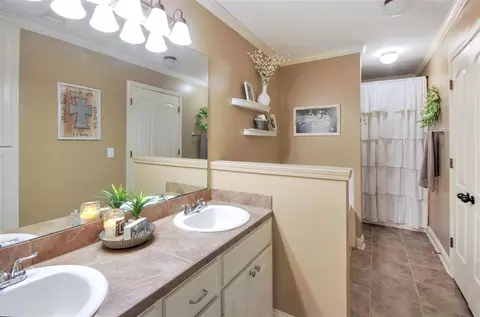366 Briar View Dr, Brandon, MS 39042 photo 12