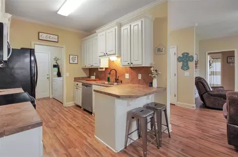 366 Briar View Dr, Brandon, MS 39042 photo 7