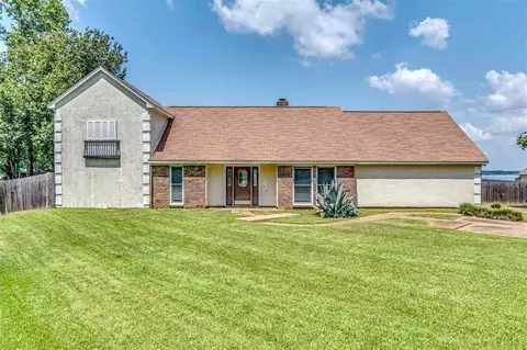 105 Bayview Ct, Brandon, MS 39047 photo 2