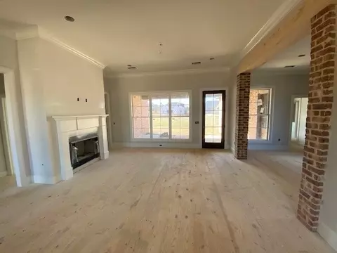 115 Sweetbriar Dr, Canton, MS 39046 photo 2