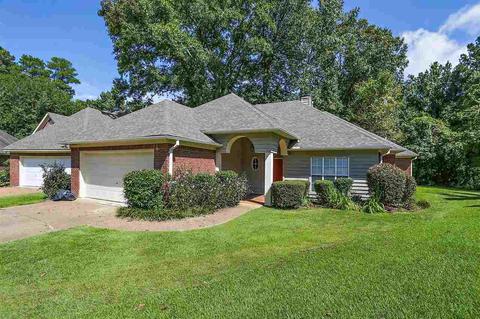 105 Avery Frst, Canton, MS 39046 photo 1