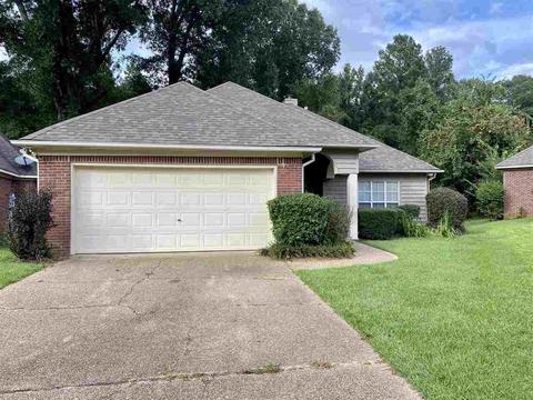 105 Avery Frst, Canton, MS 39046 photo 2