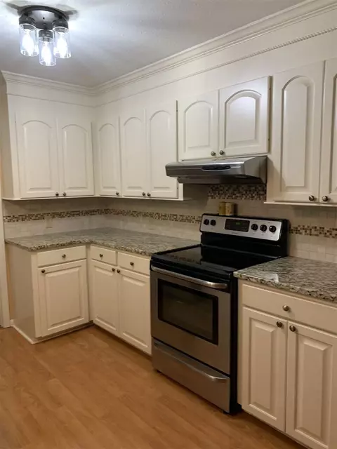 1248 Winterview Dr, Jackson, MS 39211 photo 3