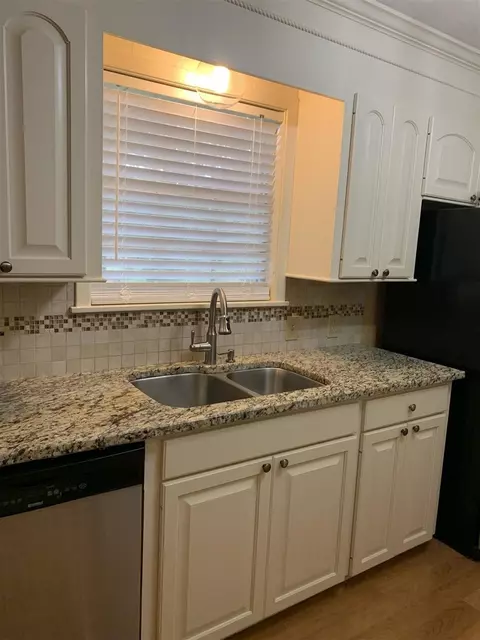 1248 Winterview Dr, Jackson, MS 39211 photo 5