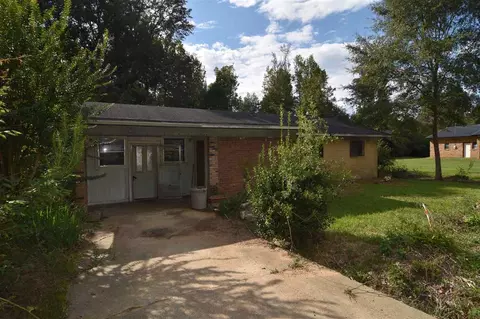 632 NW St Louis Ave, Magee, MS 39111 photo 1