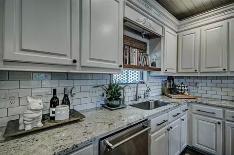 414 Rolling Hills Cir, Brandon, MS 39042 photo 10