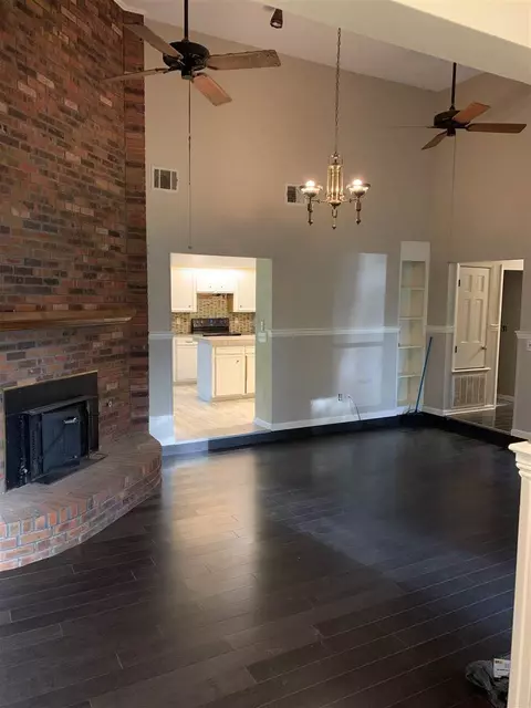 318 Old Spanish Trl, Jackson, MS 39212 photo 2