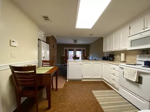 62 Sycamore Ln, Brandon, MS 39042 photo 5