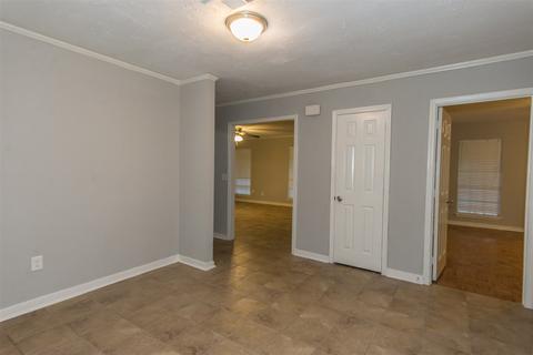 1265 Auburn Dr, Jackson, MS 39211 photo 11