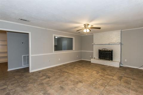 1265 Auburn Dr, Jackson, MS 39211 photo 3
