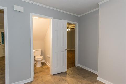 1265 Auburn Dr, Jackson, MS 39211 photo 13