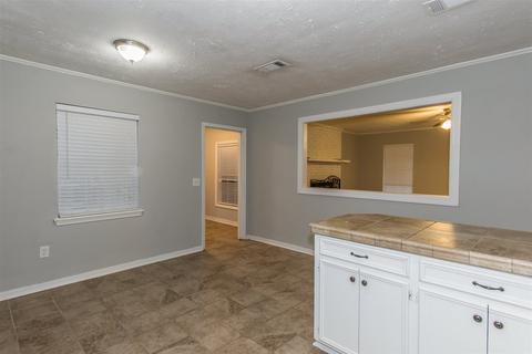 1265 Auburn Dr, Jackson, MS 39211 photo 8