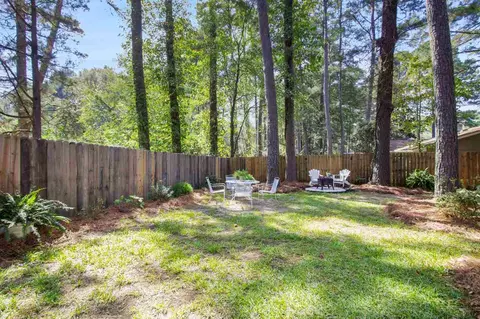 2075 Cherokee Dr, Jackson, MS 39211 photo 20
