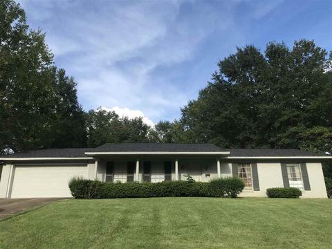 1428 Wooddell Dr, Jackson, MS 39212 photo 1