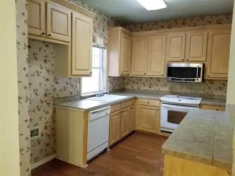 140 Hanover Dr, Brandon, MS 39047 photo 9
