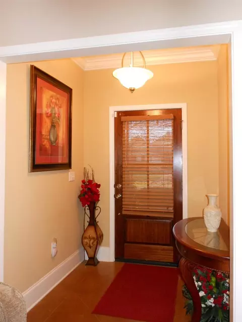 305 Spring Hill Pt, Brandon, MS 39047 photo 3