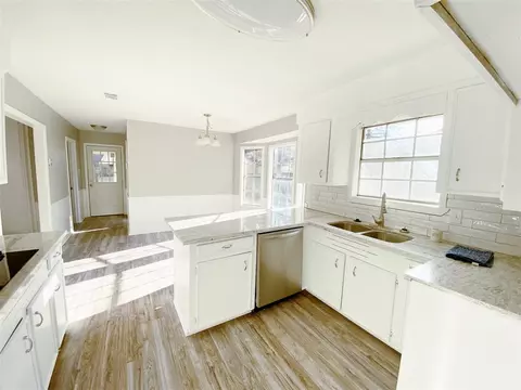 206 Poplar Dr, Brandon, MS 39047 photo 8