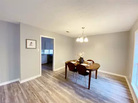 206 Poplar Dr, Brandon, MS 39047 photo 5