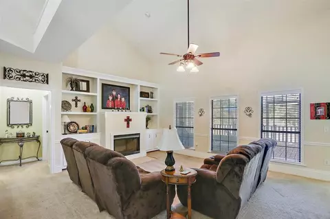 1377 Tara Ln, Terry, MS 39170 photo 4