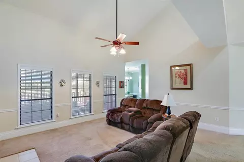 1377 Tara Ln, Terry, MS 39170 photo 5