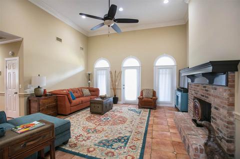 111 Oak Dr, Brandon, MS 39047 photo 3