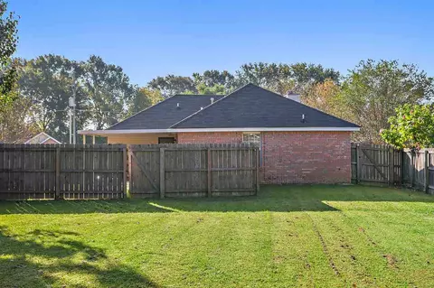 2144 Meagan Dr, Byram, MS 39272 photo 24