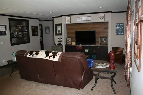 2425 Star Rd, Florence, MS 39073 photo 4