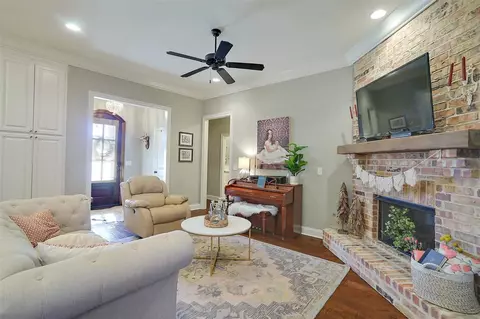 807 Bryce St, Brandon, MS 39047 photo 9