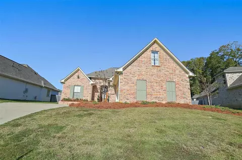 807 Bryce St, Brandon, MS 39047 photo 2