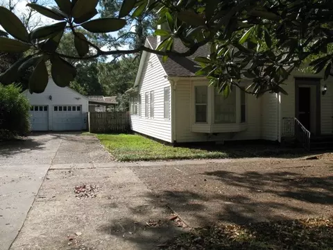 715 Meadowbrook Rd, Jackson, MS 39206 photo 3