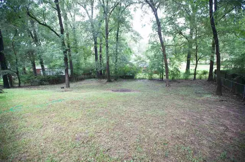 906 Normandy Dr, Clinton, MS 39056 photo 9