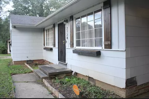 2128 Paden St, Jackson, MS 39204 photo 2