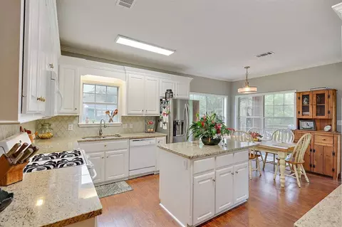 126 Pinehaven Pl, Clinton, MS 39056 photo 10