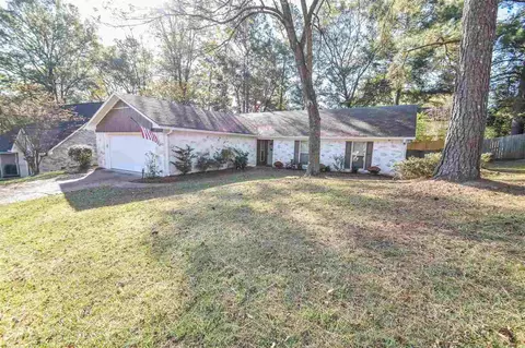 103 Bent Oak Cv, Clinton, MS 39056 photo 2
