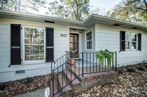 1937 Bellewood Rd, Jackson, MS 39211 photo 1