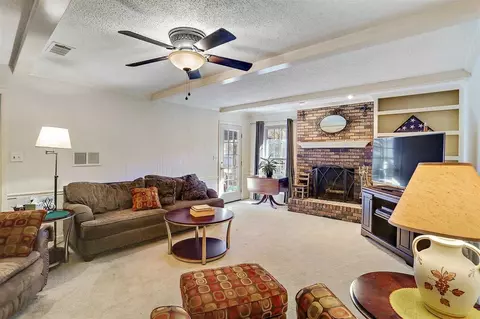 204 Swallow Dr, Brandon, MS 39047 photo 6