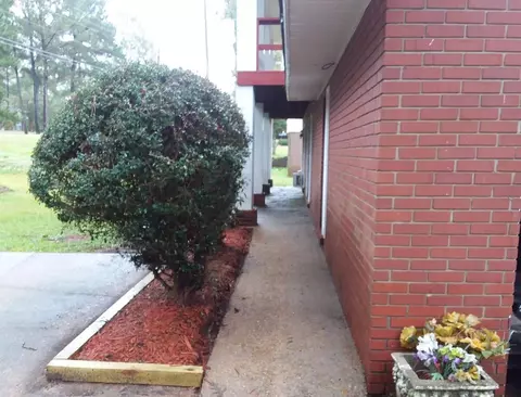5011 2 2 Forest Hill Rd, Jackson, MS 39212 photo 4