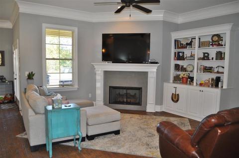 136 Belle Oak Dr, Brandon, MS 39042 photo 9