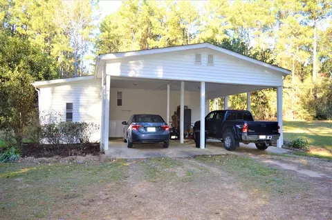 6107 Womack Rd, Summit, MS 39666 photo 4