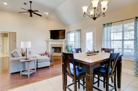 114 Carriage Ln, Florence, MS 39073 photo 7
