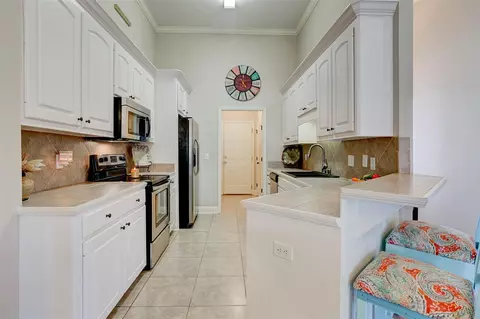 114 Carriage Ln, Florence, MS 39073 photo 8