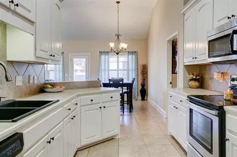 114 Carriage Ln, Florence, MS 39073 photo 11